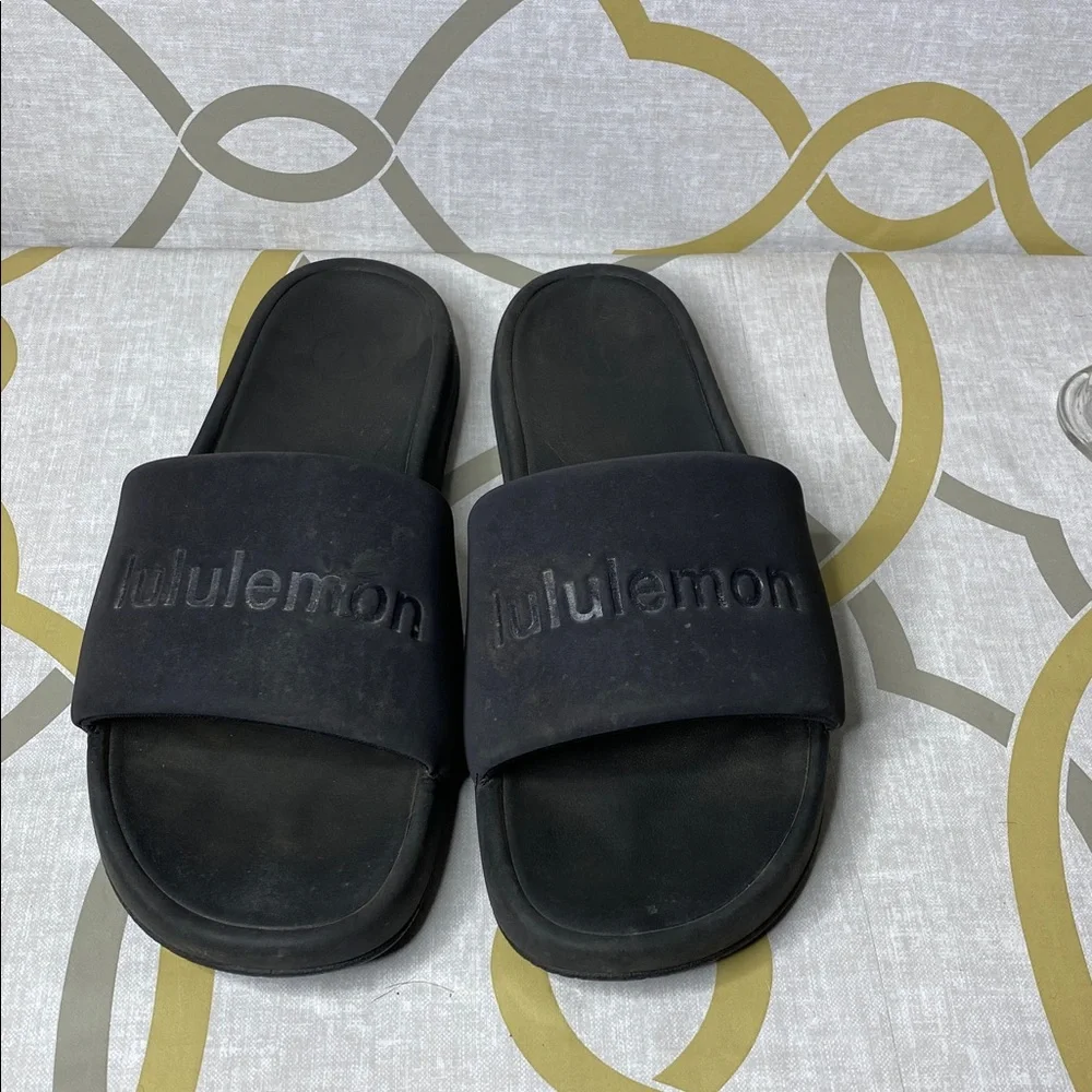 Lululemon Slides - Picture 3 of 6
